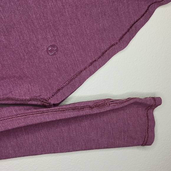 Lululemon Athletica Yogini 5 Year Long Sleeve Tee - Picture 7 of 7